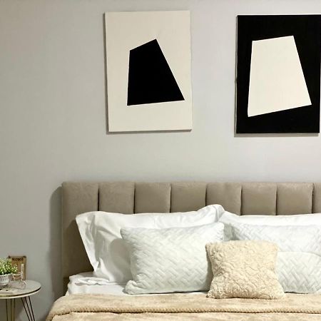 Chlo Apartment 1 Tirane Екстериор снимка