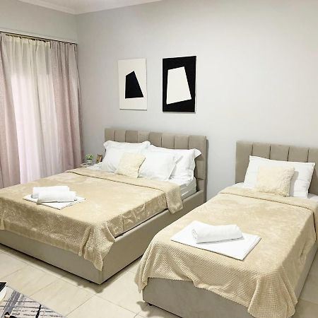 Chlo Apartment 1 Tirane Екстериор снимка