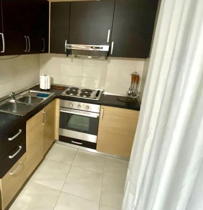 Chlo Apartment 1 Tirane Екстериор снимка