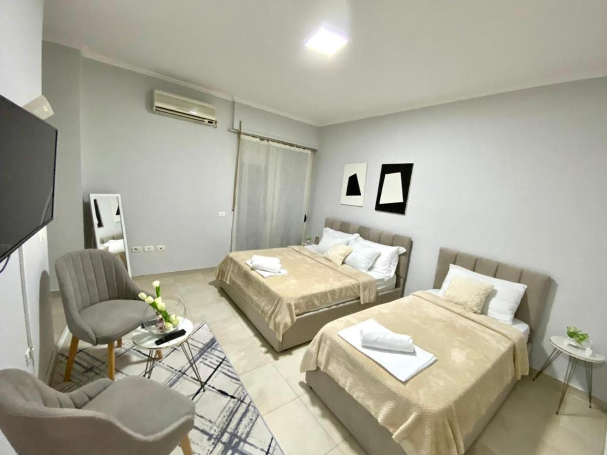 Chlo Apartment 1 Tirane Екстериор снимка